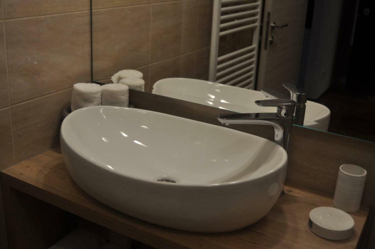 Apartman Home1 *